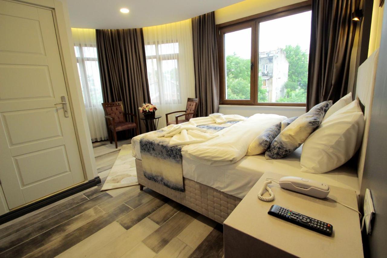 Güler Palas Hotel Estambul Exterior foto