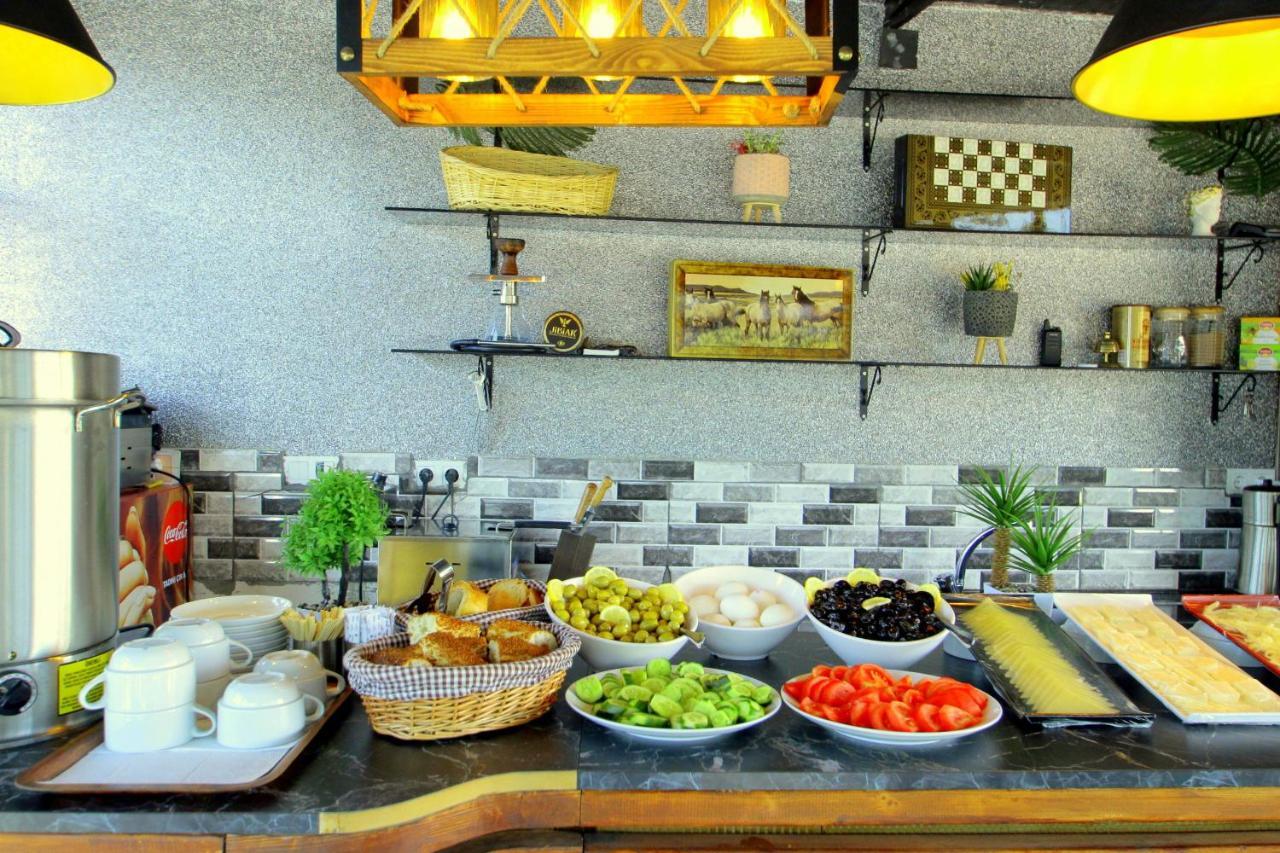 Güler Palas Hotel Estambul Exterior foto